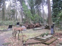 Upozornění pro návštěvníky Lesního hřbitova